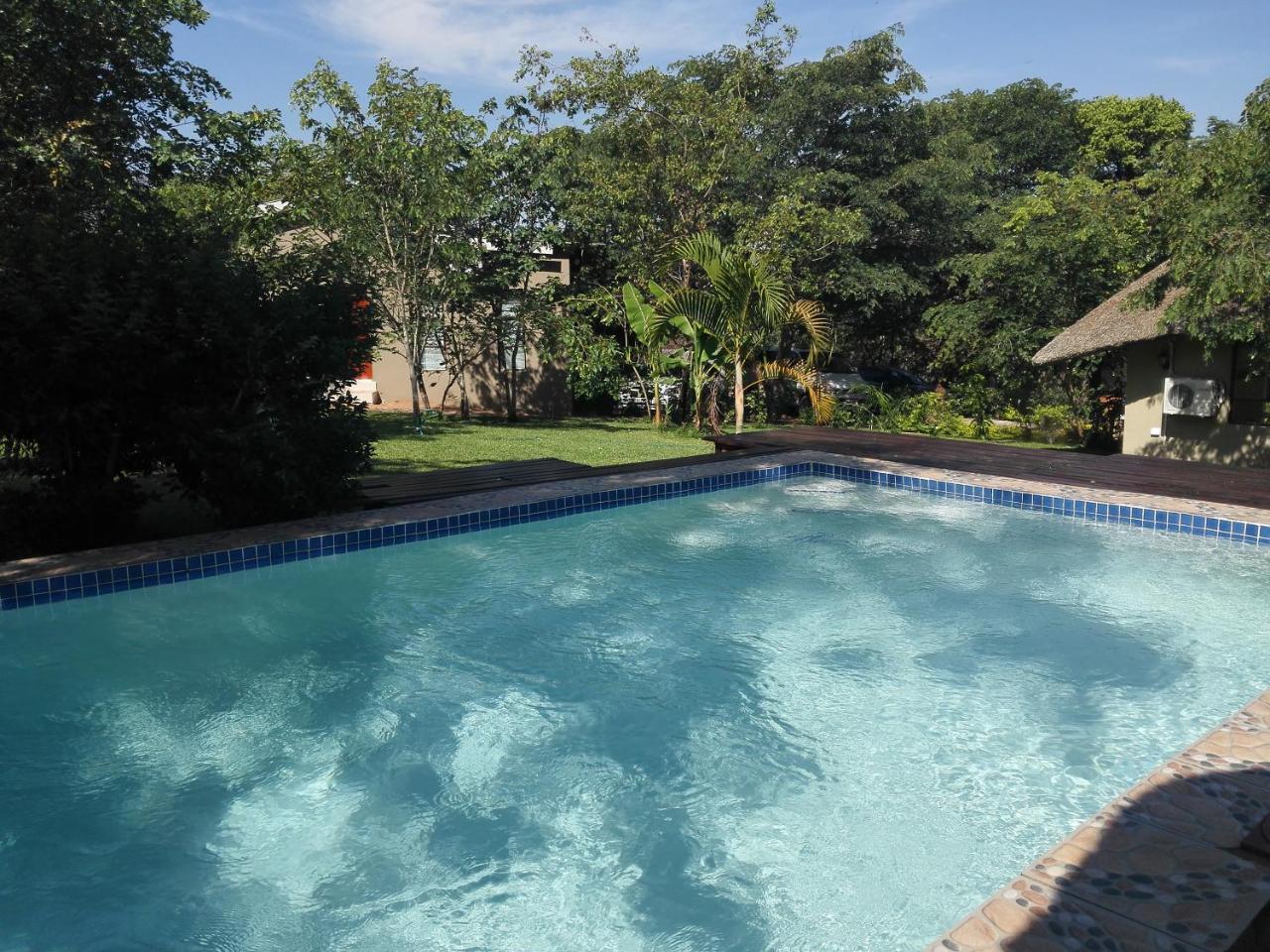 Chobe Sunset Chalets Lesoma Exterior foto